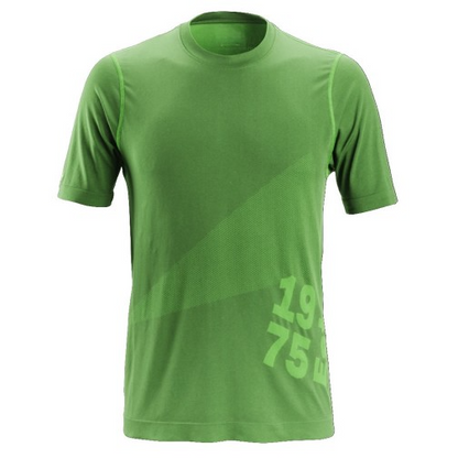 Basic T-Shirt